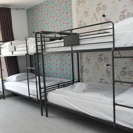Hostel Flamingo Split Zewnętrze zdjęcie